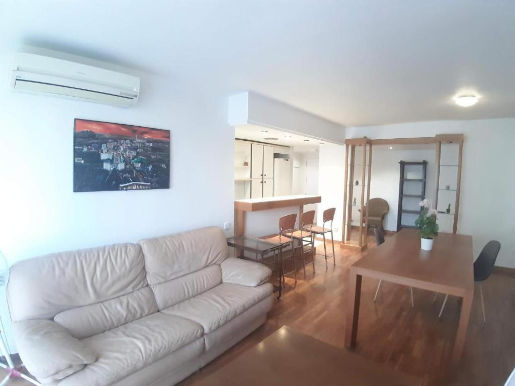 Plaza Puerta Nueva Apartment Murcia Exterior photo